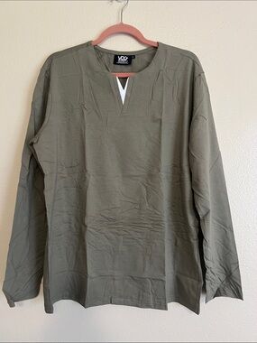 Men's Olive Green Long-Sleeve Shirt